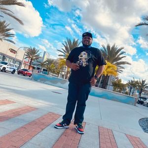 Meet your Posher, Neil